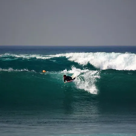 Apartman 2 Mins From - Workstations - Parking - Bikes Las Palmas de Gran Canaria