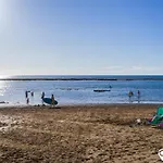 2 Mins From - Workstations - Parking - Bikes * Las Palmas de Gran Canaria